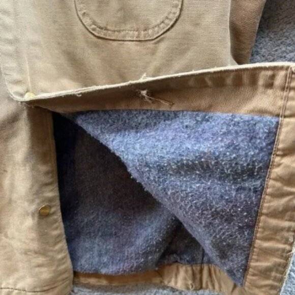 Carhartt Vintage 70’s Distressed Chore Coat Blanket Lined Made In USA Size 42 - Picture 4 of 5
